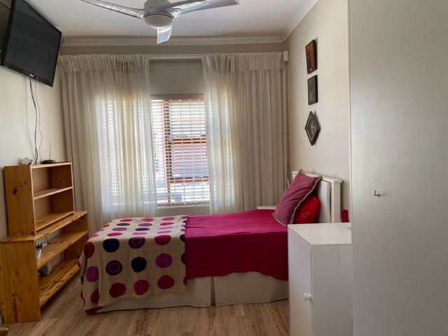 To Let 1 Bedroom Property for Rent in Fernglen Eastern Cape